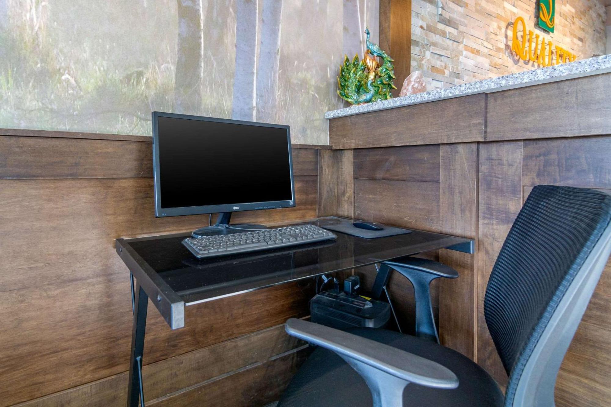 Quality Inn Kamloops Dış mekan fotoğraf