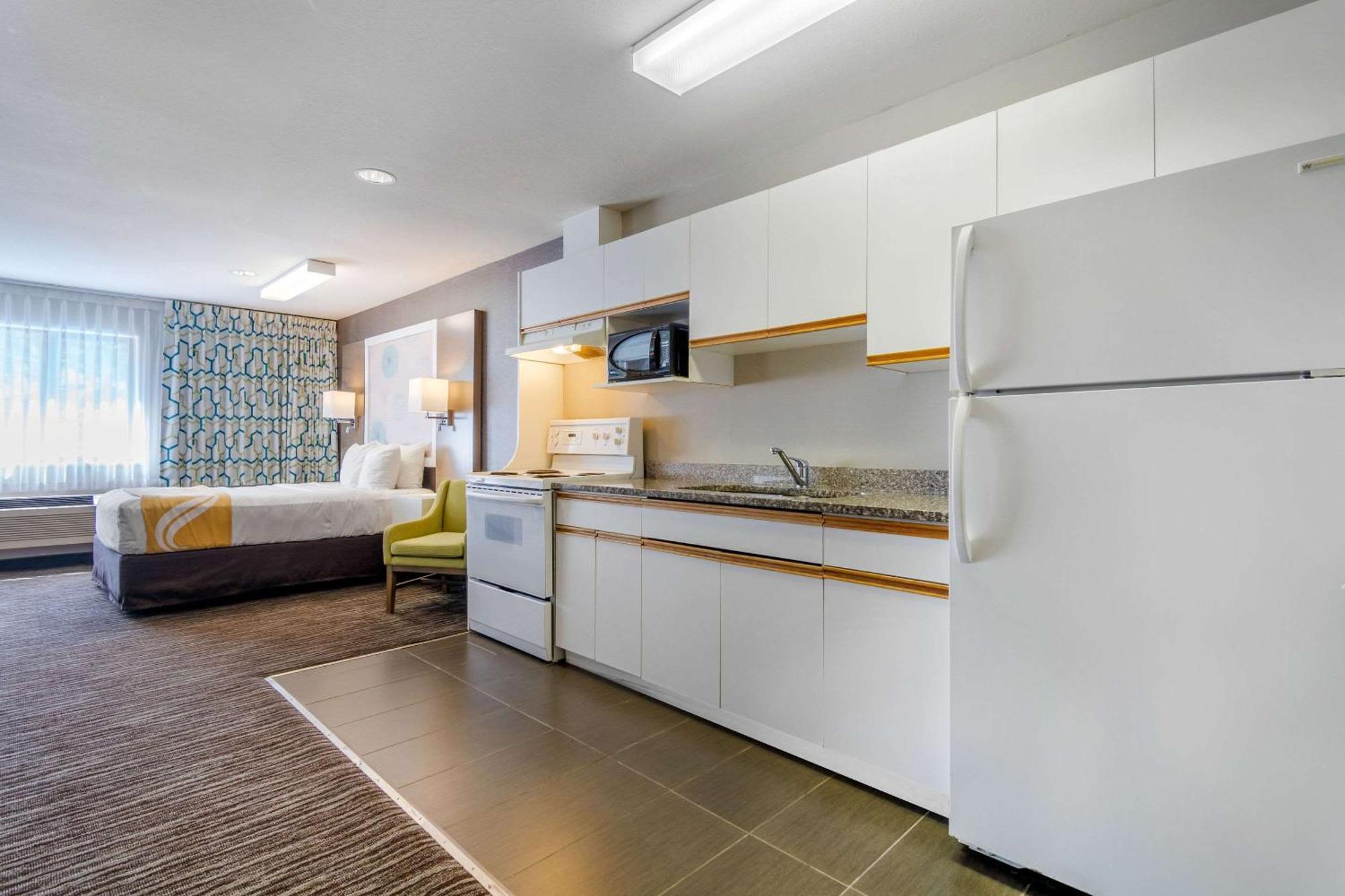 Quality Inn Kamloops Dış mekan fotoğraf