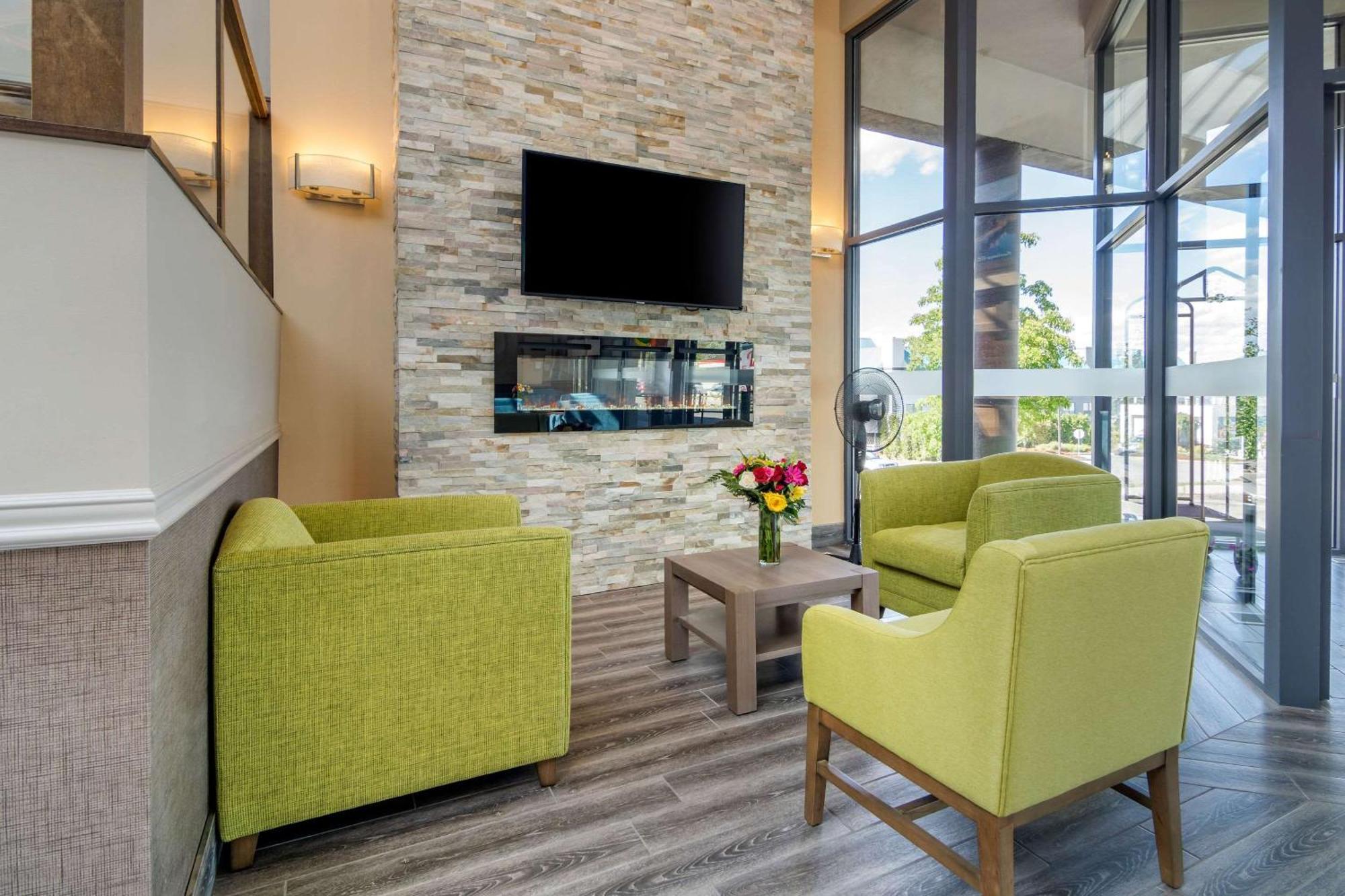 Quality Inn Kamloops Dış mekan fotoğraf